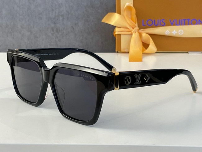 Louis Vuitton Sunglasses AAA+ ID:20220317-849